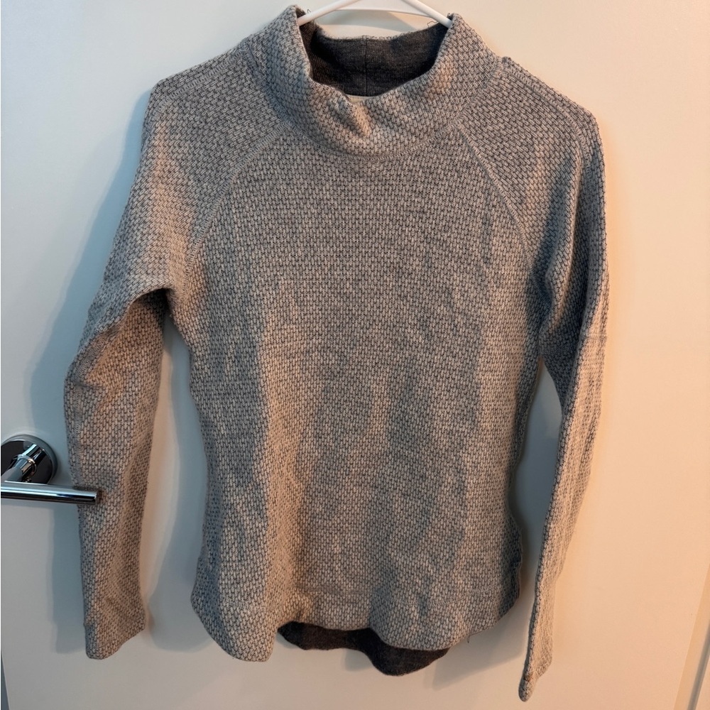 Marmot Women's Light Gray Turtleneck Sweater
